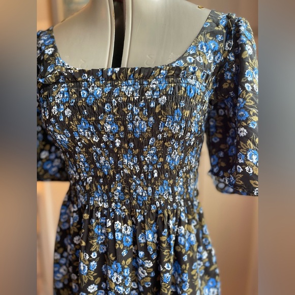 GAP Black and Blue Floral Midi Dress Size Medium - Picture 4 of 11